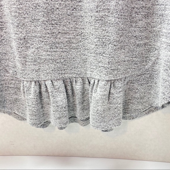 Banana Republic Ruffle Hem Top - Picture 2 of 8